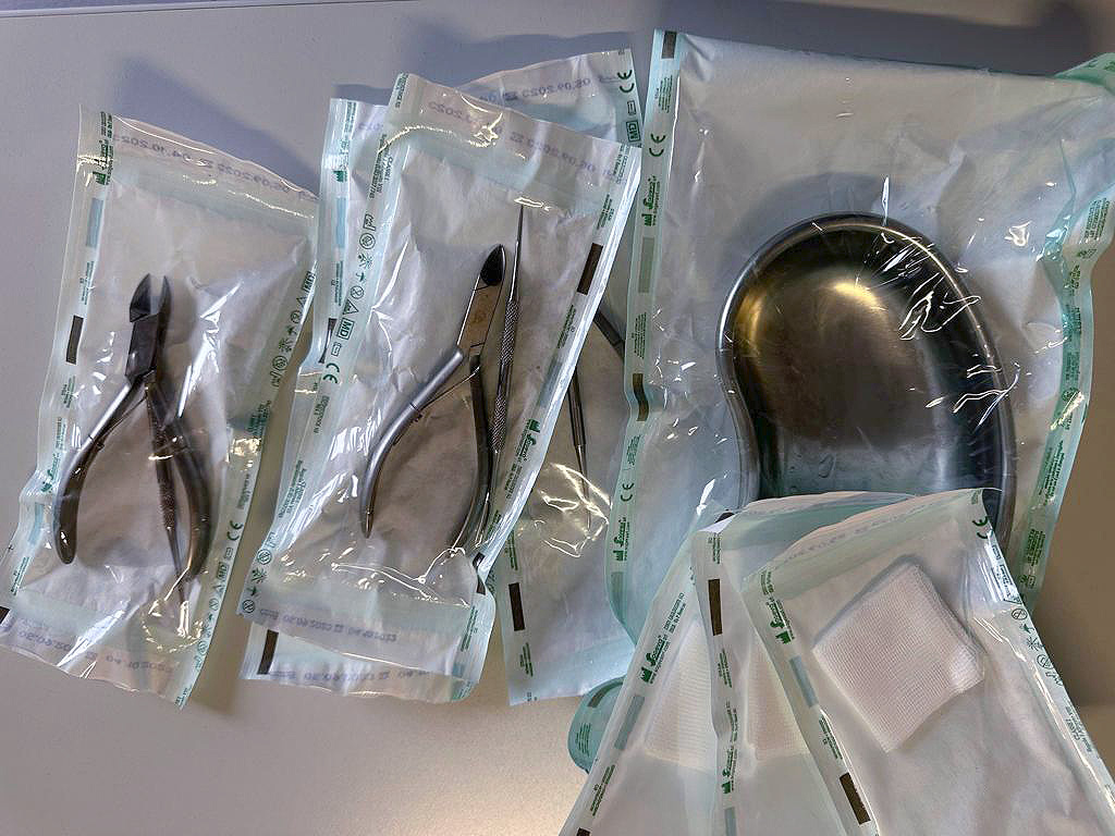 Francesca Signorelli Podologo ad Almè - Studio Podologico Bergamo studio sterilizzazione